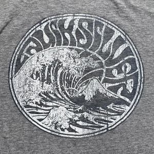 Quiksilver Shirt Mens M Gray Heathered Long Sleeve Ocean Waves Graphic Tee